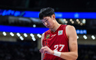 赵探长：周琦需结膜缝合手术，权威复诊待定。