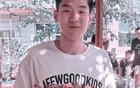 杜锋新疆宴请全队，烤全羊奖王洪泽大羊腿